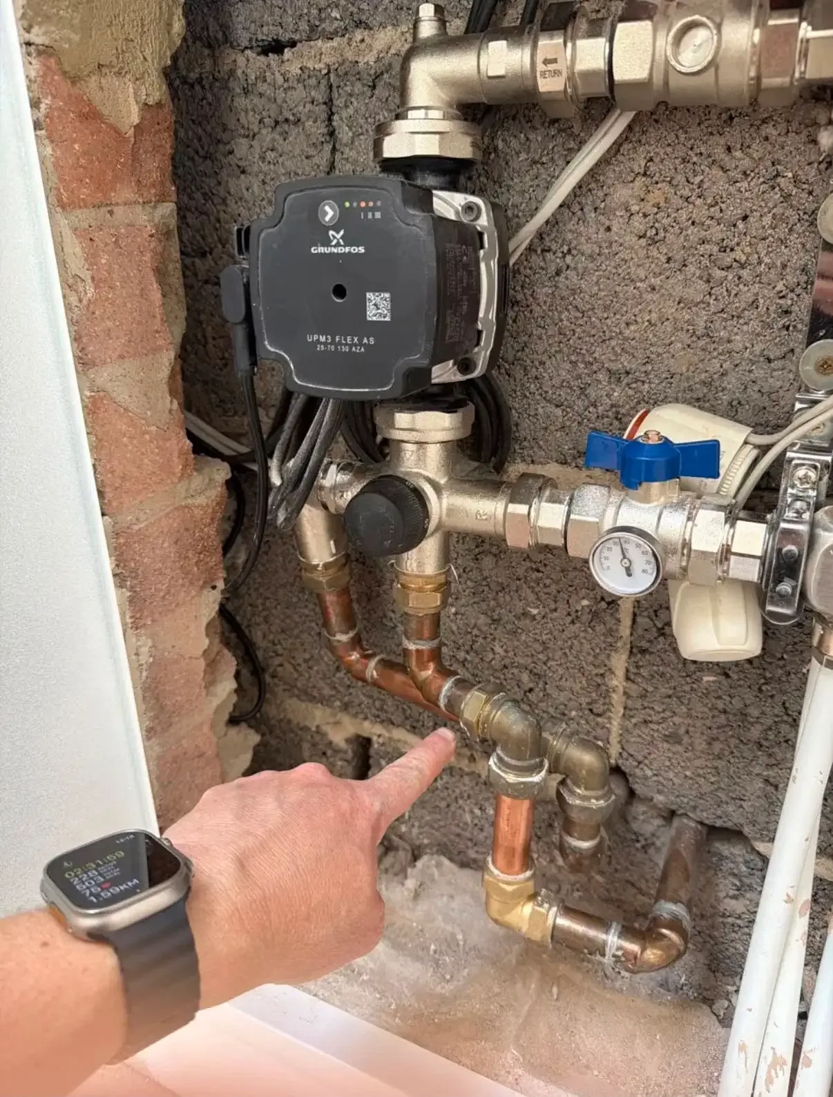 Hot water heater tank replacement and repair service in Killeen TX